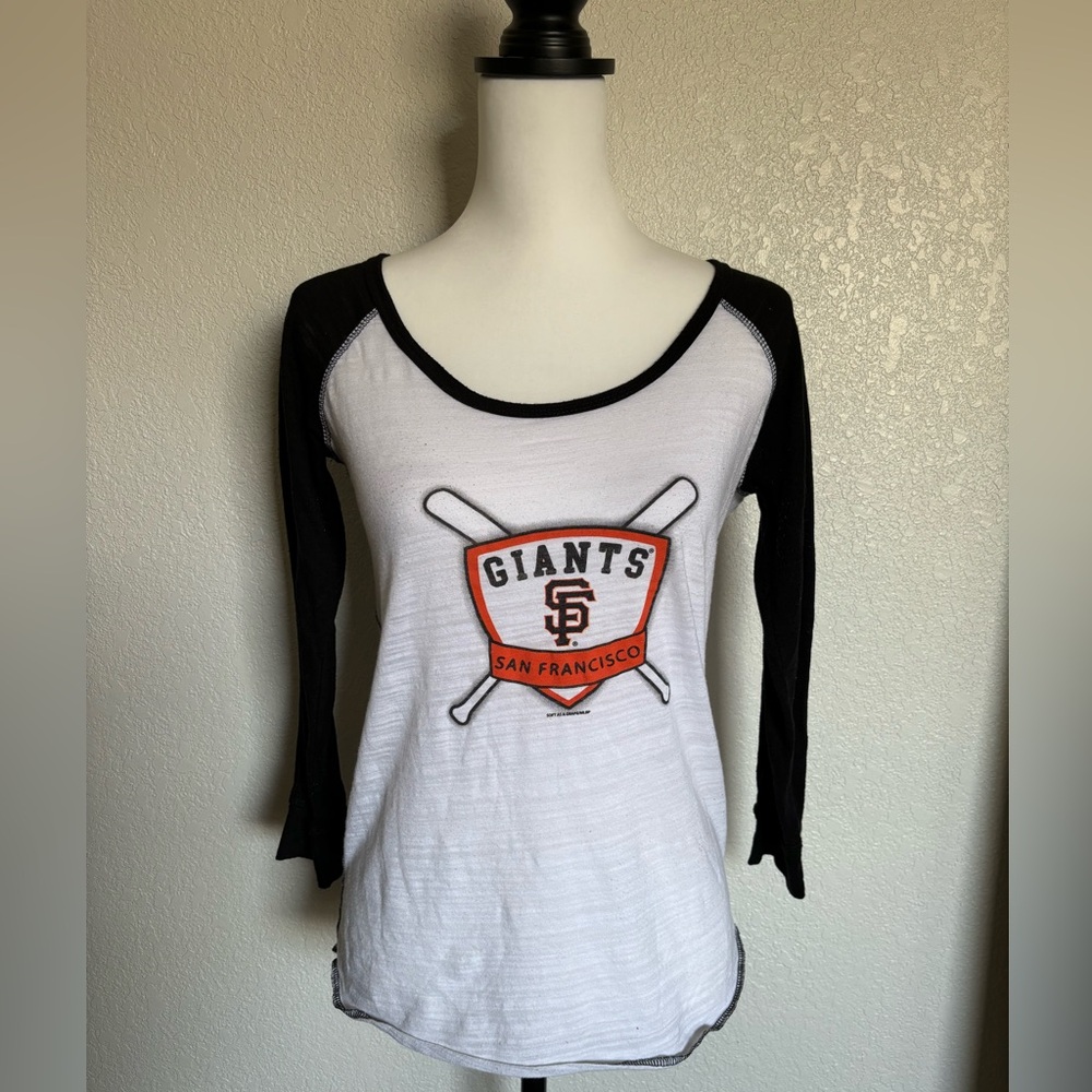 San Francisco Giants Burnout Baseball style shirt | Size Medium | 3/4 sleeve